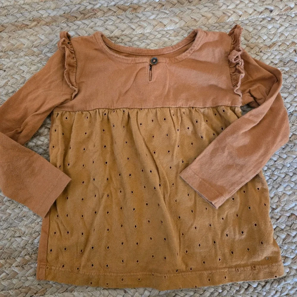 Carter's Long Sleeve‎ Shirt with floral pants 2T